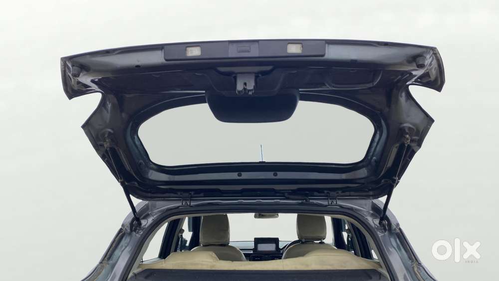 Tata Punch Camo Adventure Mt, 2022, Petrol