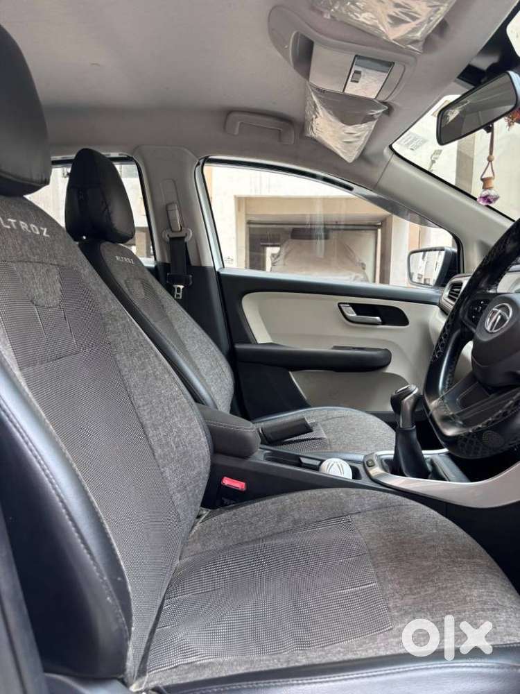 Tata Altroz Xz, 2022, Petrol