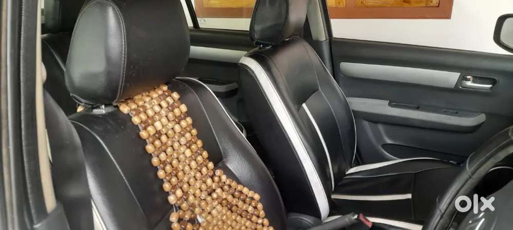 Maruti Suzuki Dzire 1.2 Vxi 2011 Model