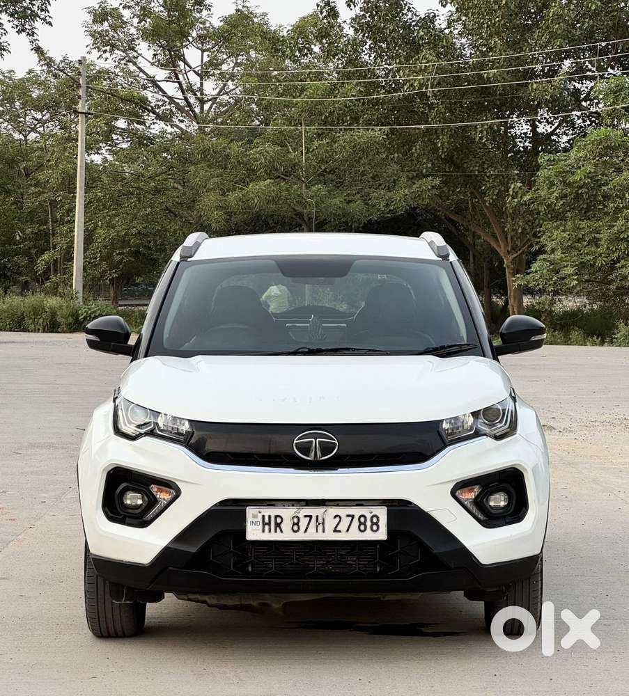 Tata Nexon 1.2 Revotron Xt, 2022, Petrol