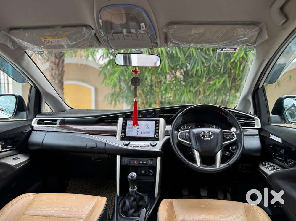 Toyota Innova Crysta 2.4 Zx Mt, 2022, Diesel