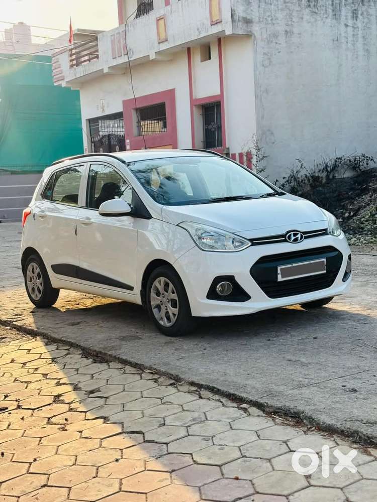 Hyundai Grand I10 Sportz O 1.2, 2016, Petrol