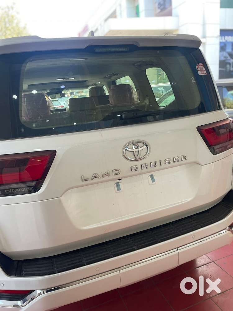 Toyota Land Cruiser 3.3 Zx Diesel, 2025, Diesel