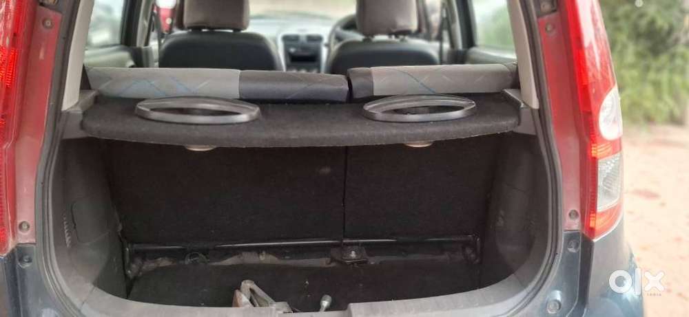 Maruti Suzuki Ritz Lxi, 2011, Petrol