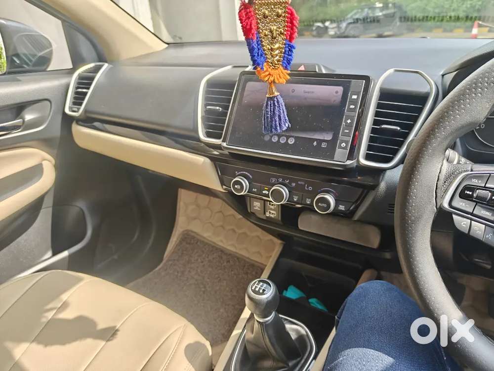 Honda City 1.5 V 2023