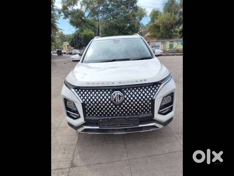 Mg Hector Plus Sharp Pro 1.5 Turbo Petrol Cvt 7 Str, 2023, Petrol