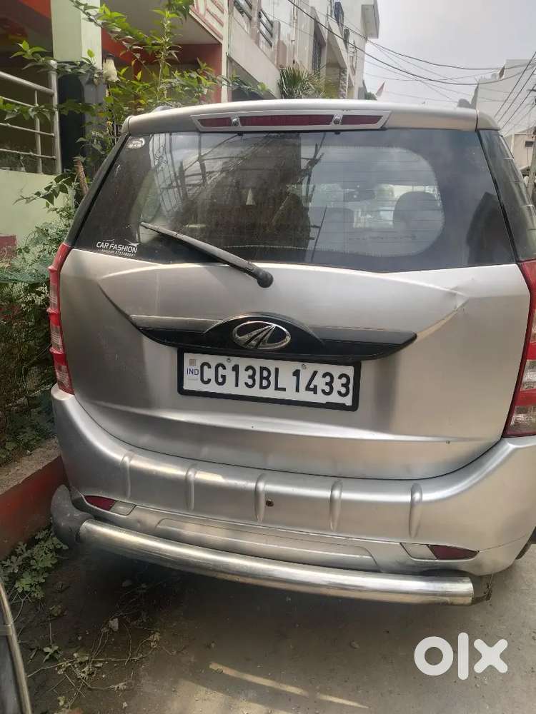 Mahindra Xuv500 2016 Diesel 180000 Km Driven