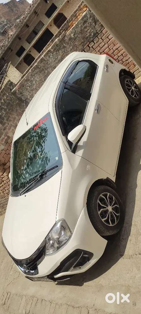 Toyota Etios Liva 2012