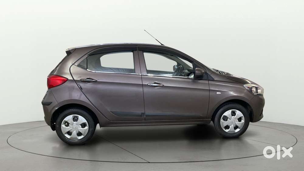 Tata Tiago 1.2 Revotron Xt, 2017, Petrol