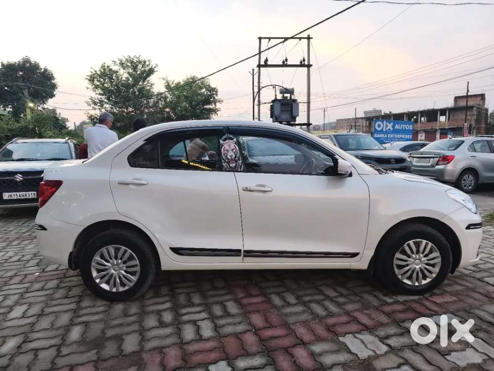 Maruti Suzuki Dzire 1.2 Vxi, 2024, Petrol