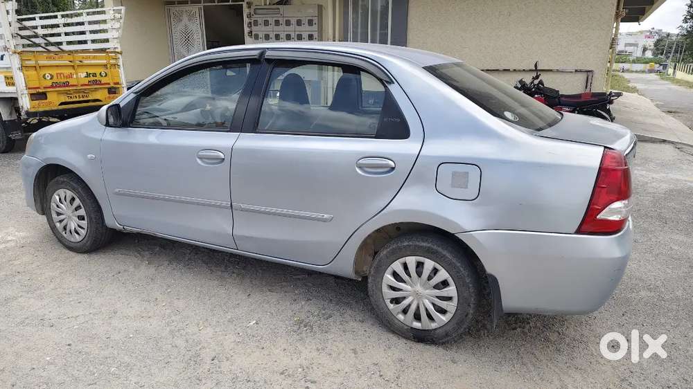 Toyota Etios Petrol Manual 2nd Owner