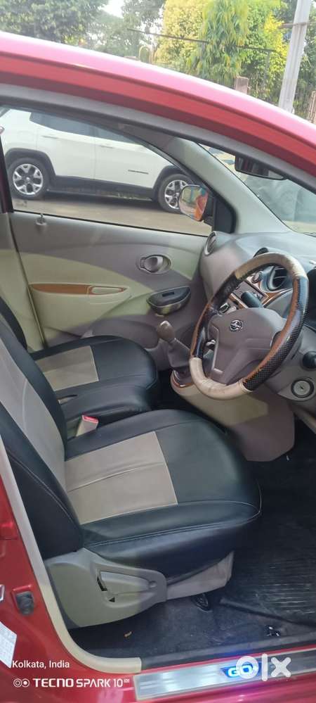 Nissan New Mpv, 2015, Petrol