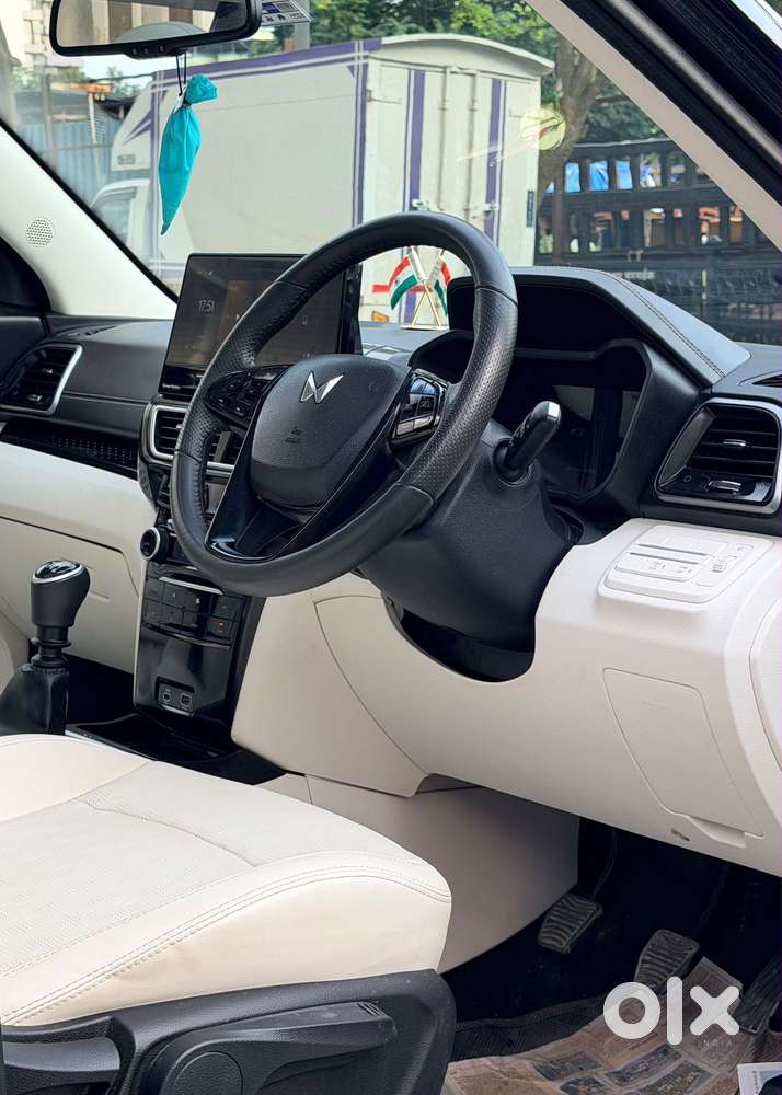 Mahindra Xuv 3xo Ax7 Diesel Mt, 2025, Diesel