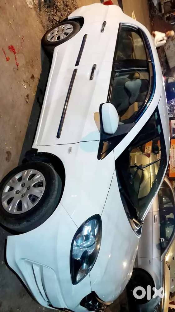 Automatic Honda Amaze For Sale In Excellent Condition