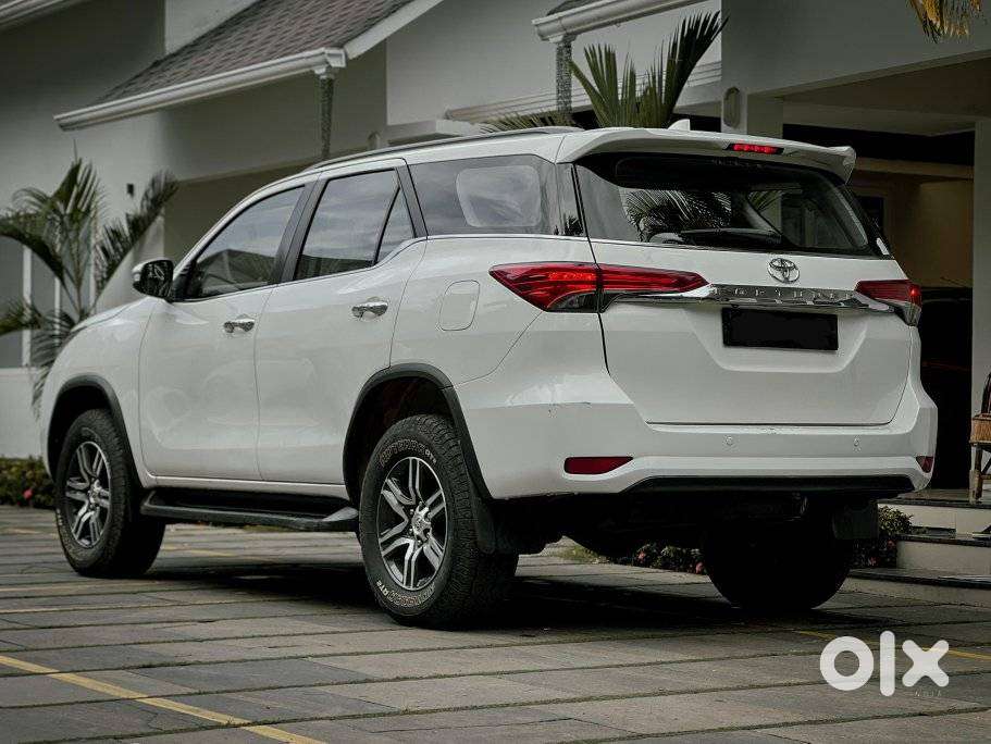 Toyota Fortuner 4x2 At 2.8 Diesel, 2017, Diesel