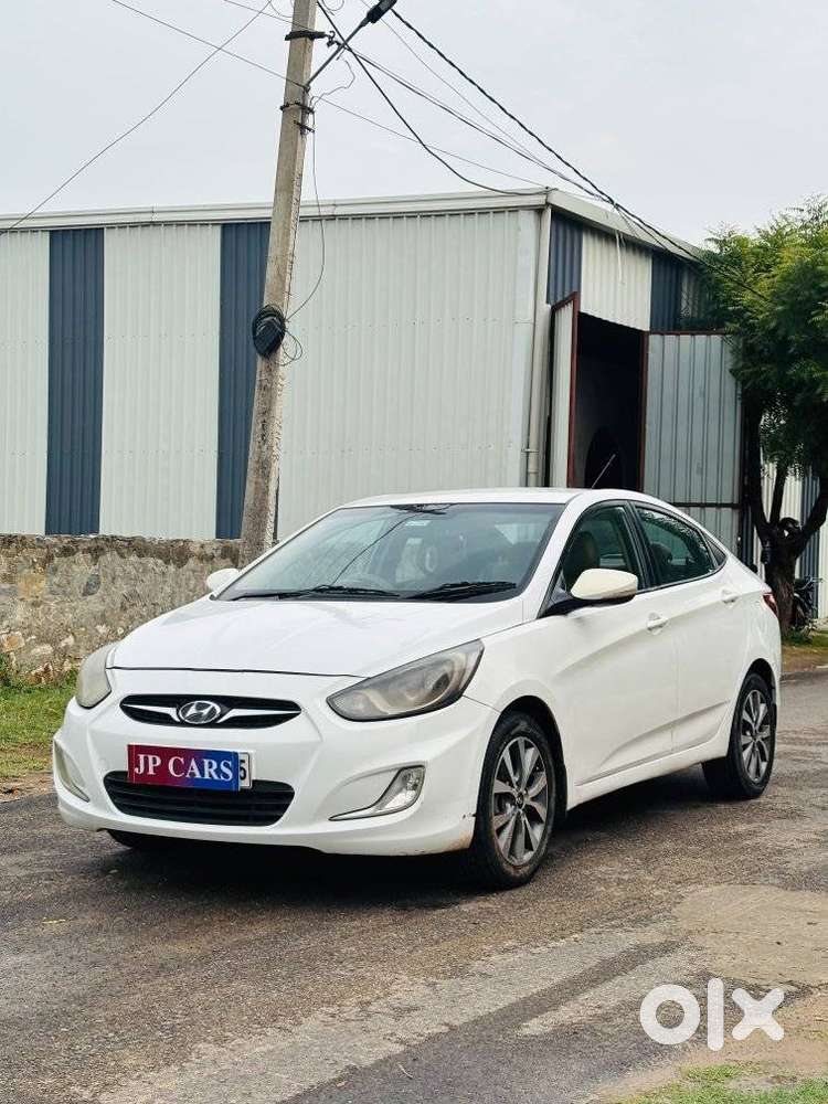 Hyundai Verna 1.6 Sx Crdi (o), 2014, Diesel