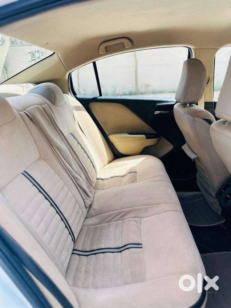 Honda City I-vtec Sv, 2017, Petrol