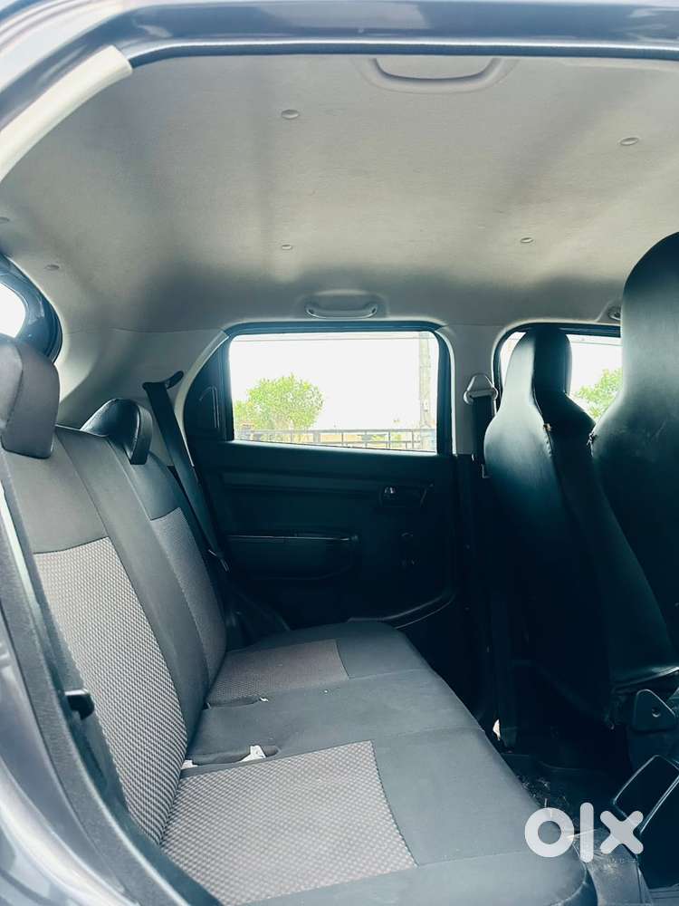 Maruti Suzuki S-presso Vxi Plus, 2022, Petrol