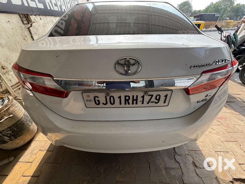 Toyota Corolla Altis 2014 Diesel Well Maintained