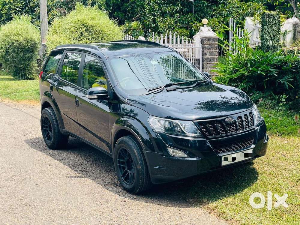 Mahindra Xuv500 2016 Diesel 150000 Km Driven