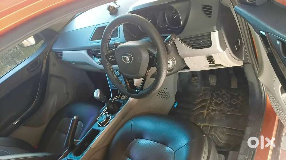 Tata Nexon 
1.5 Xm Diesel