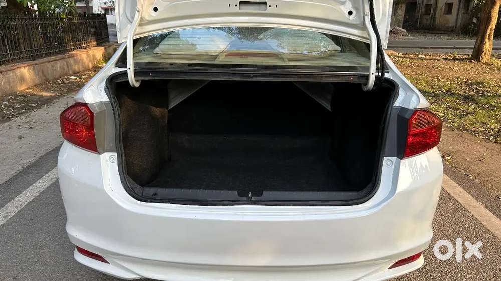 Honda City 1.5 Vx Petrol 2016