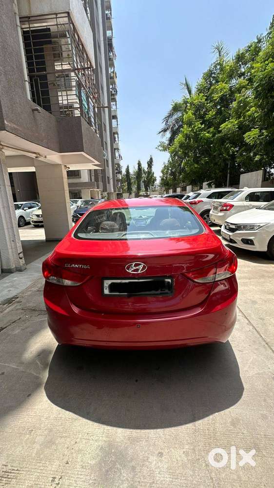 Hyundai Elantra 2014 Diesel 72000 Km Driven