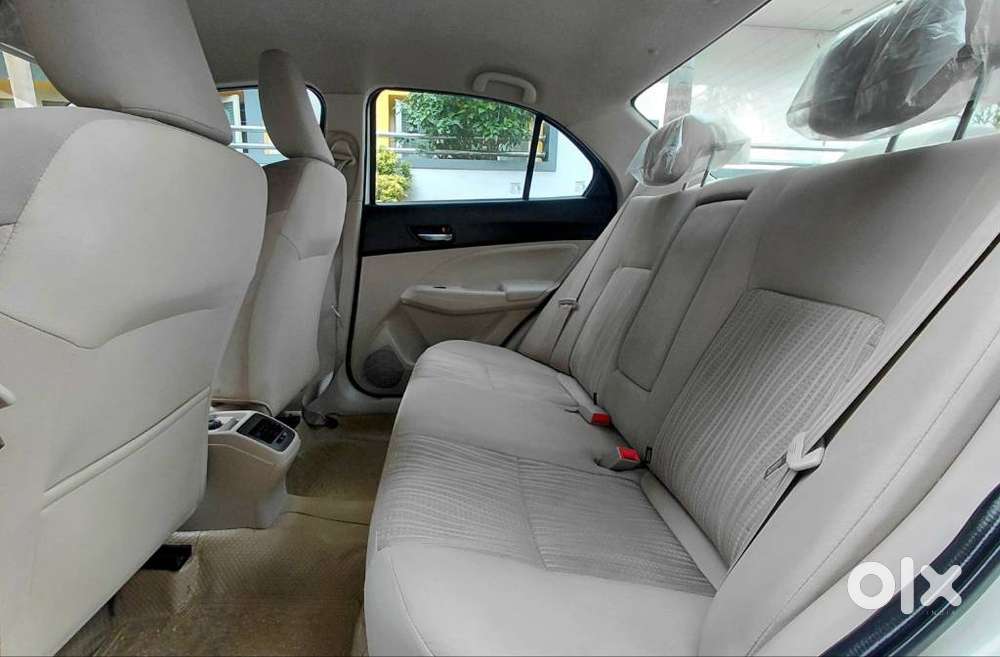 Maruti Suzuki Swift Dzire, 2022, Petrol
