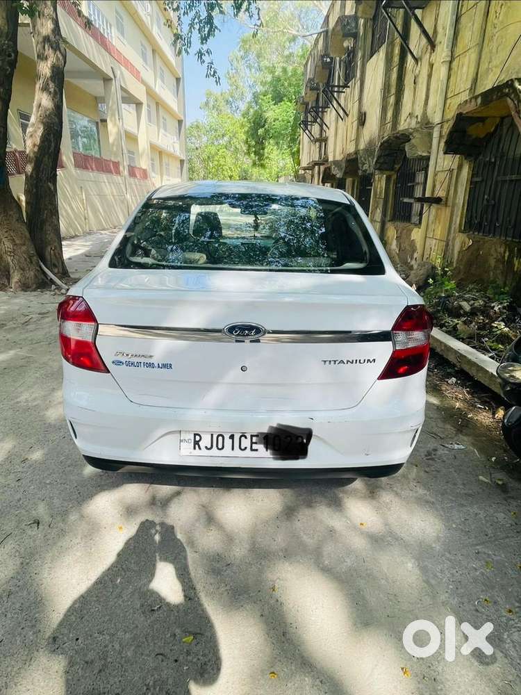 Ford Aspire 2020 Titanium Blu Tdci