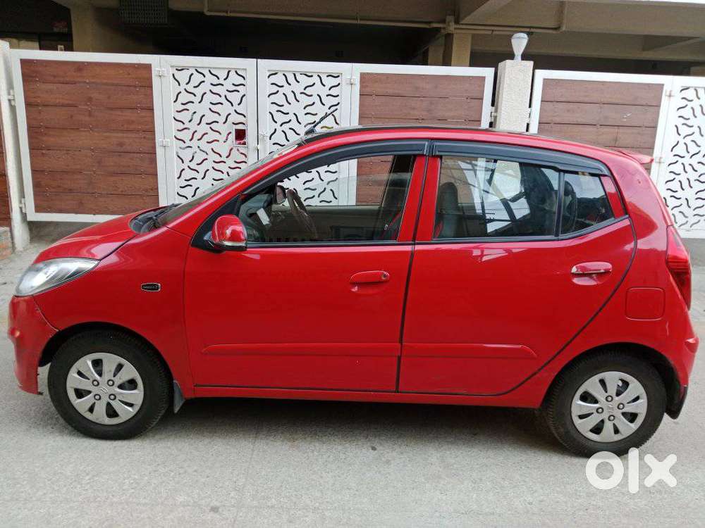Hyundai I10 Sportz At, 2011, Petrol