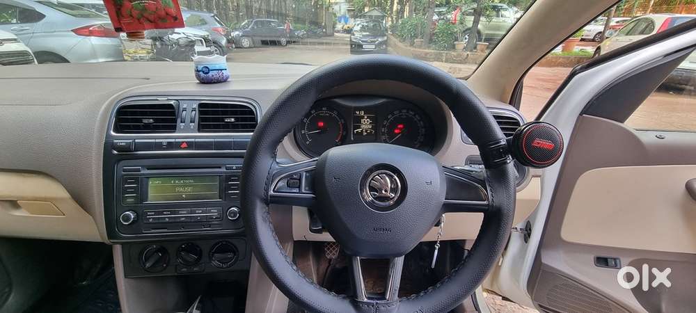 Skoda Rapid 1.6 Petrol 2016