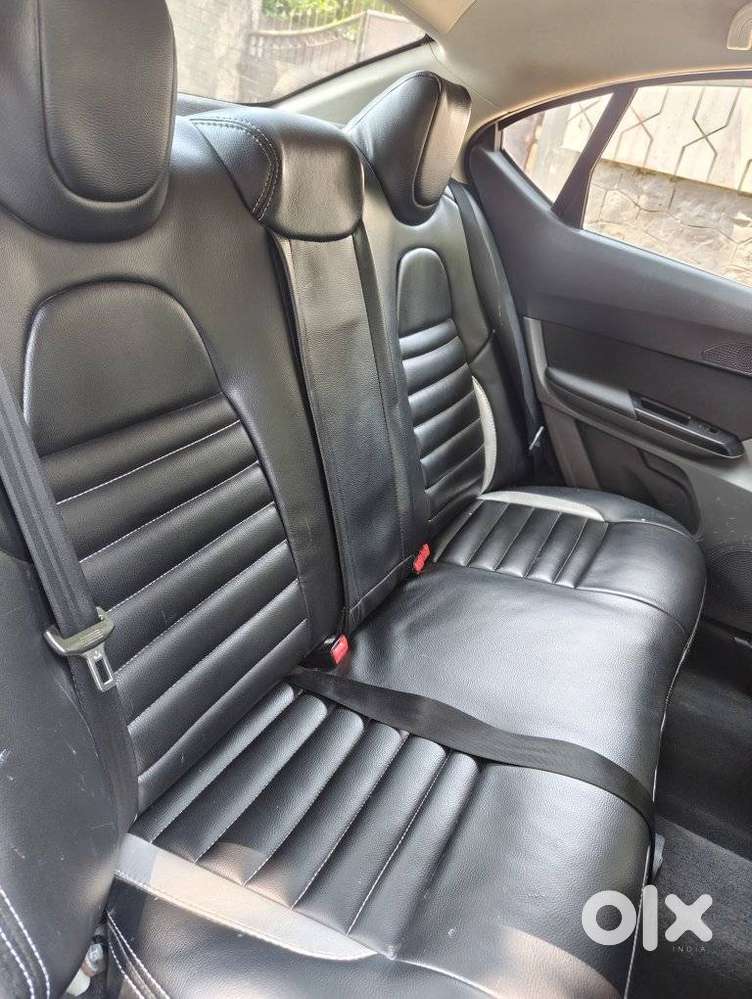 Tata Tigor Xza, 2018, Petrol