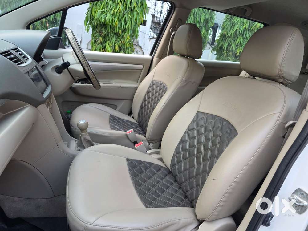 Maruti Suzuki Ertiga Zxi Plus , 2017, Petrol