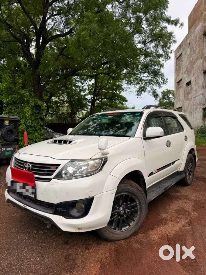 Toyota Fortuner, 2015, Diesel