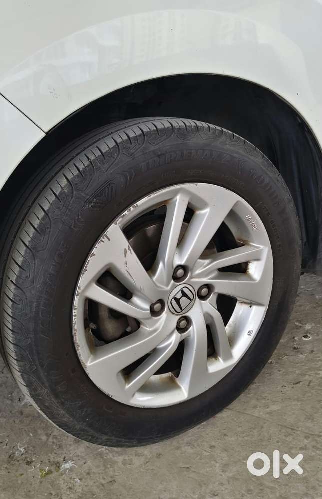 Honda Jazz V Automatic, 2017, Petrol