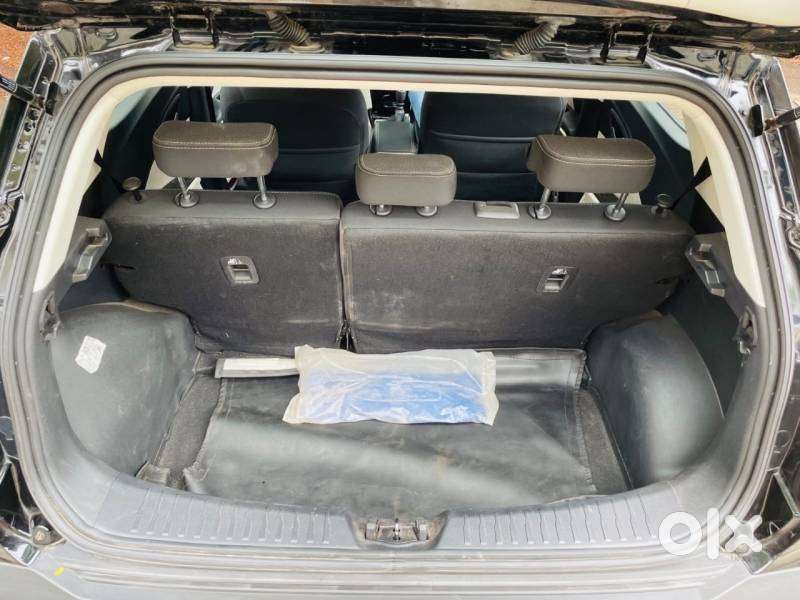 Mahindra Xuv300 W8 Diesel, 2024, Diesel