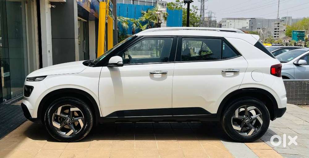 Hyundai Venue Sx Plus Turbo Dct, 2021, Petrol