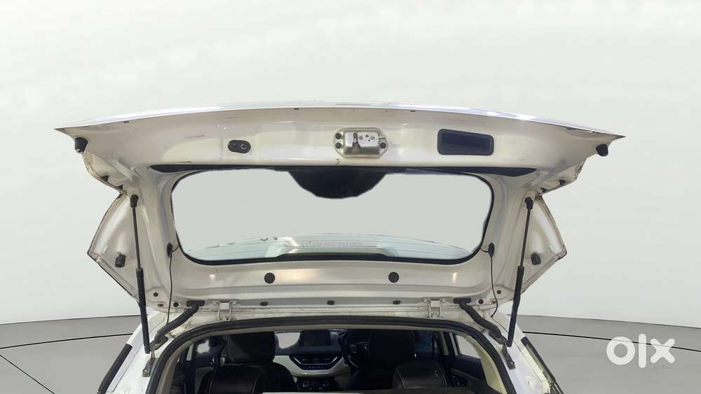 Tata Nexon 1.2 Revotron Xz Plus, 2022, Petrol