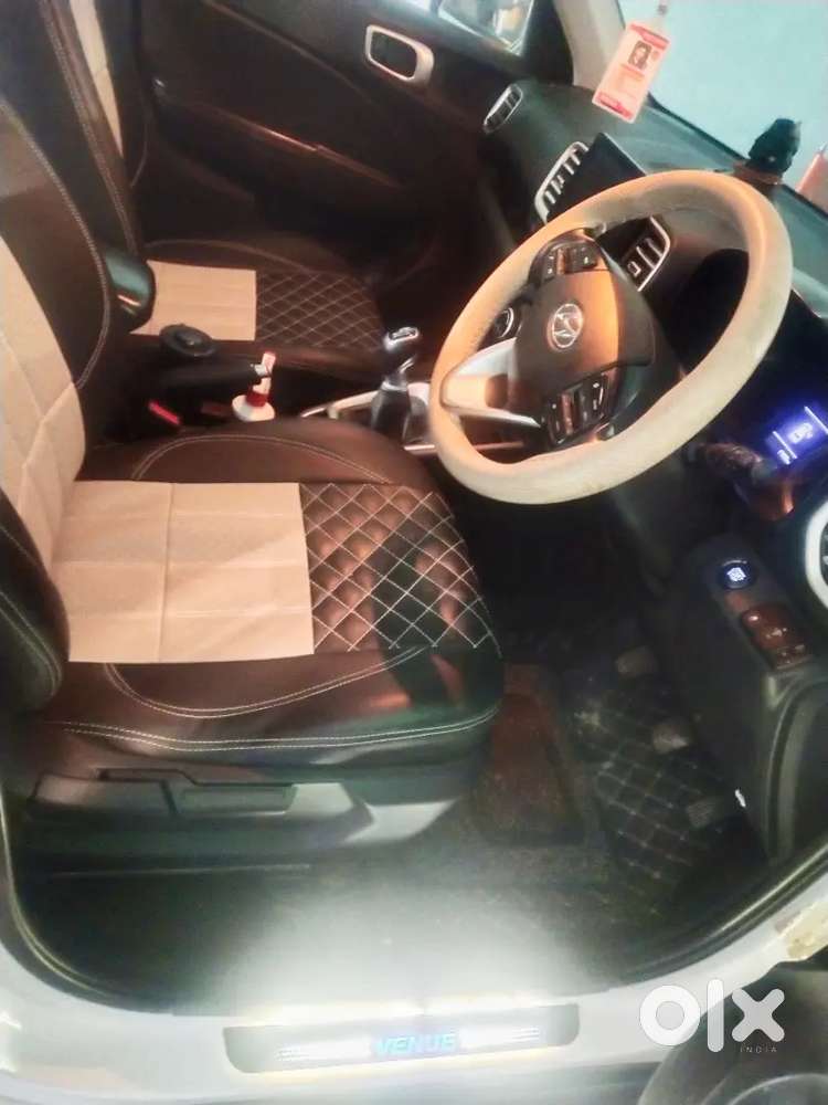 With Sunroof, Wirlesh Charging, Awesome Condition Car