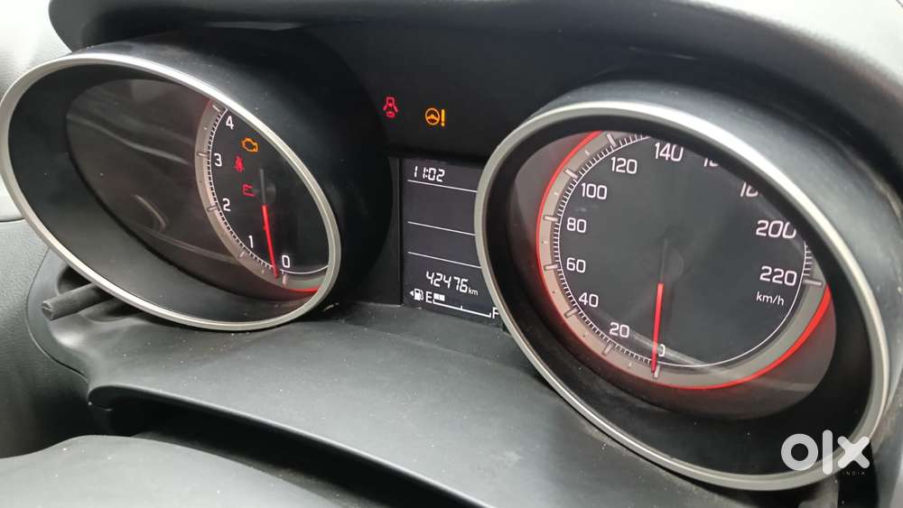 Maruti Suzuki Swift Vxi 1.2 Abs Bs-iv, 2019, Cng & Hybrids