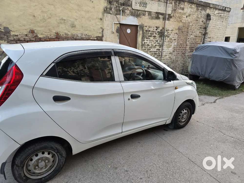 Hyundai Eon Era 2017 Petrol