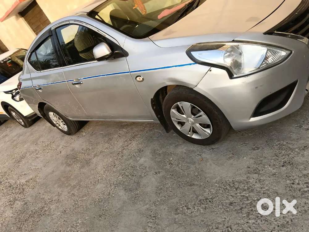 Nissan Sunny 2019 Petrol 200000 Km Driven
