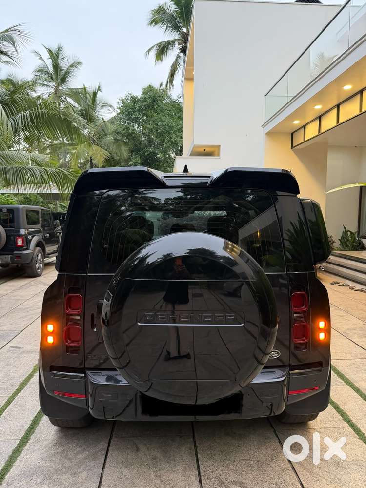 Land Rover Defender 2.0 90 Hse My22, 2023, Petrol