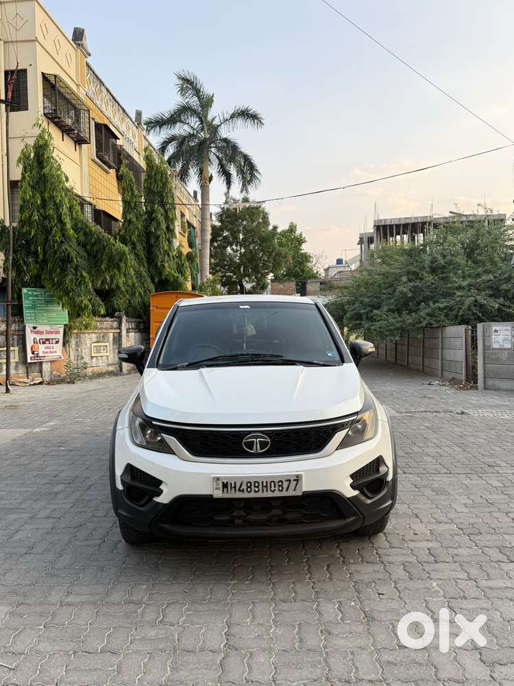 Tata Hexa 2.2 Xe 4x2 7 Str, 2018, Diesel