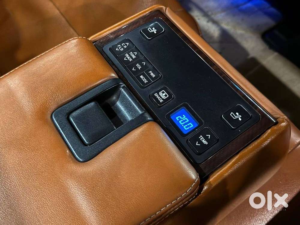 Toyota Camry 2.5l Automatic, 2018, Petrol