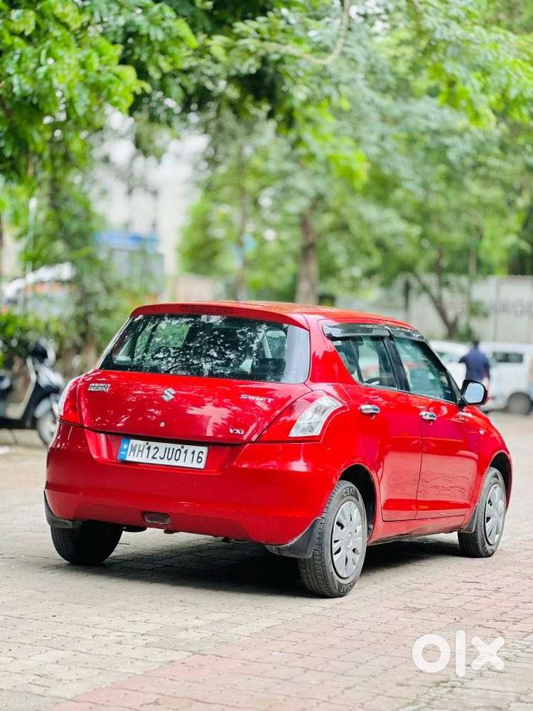 Maruti Suzuki Swift Vxi With Abs, 2013, Petrol