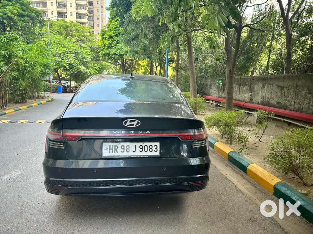 Hyundai Verna Petrol At 2023 Model
