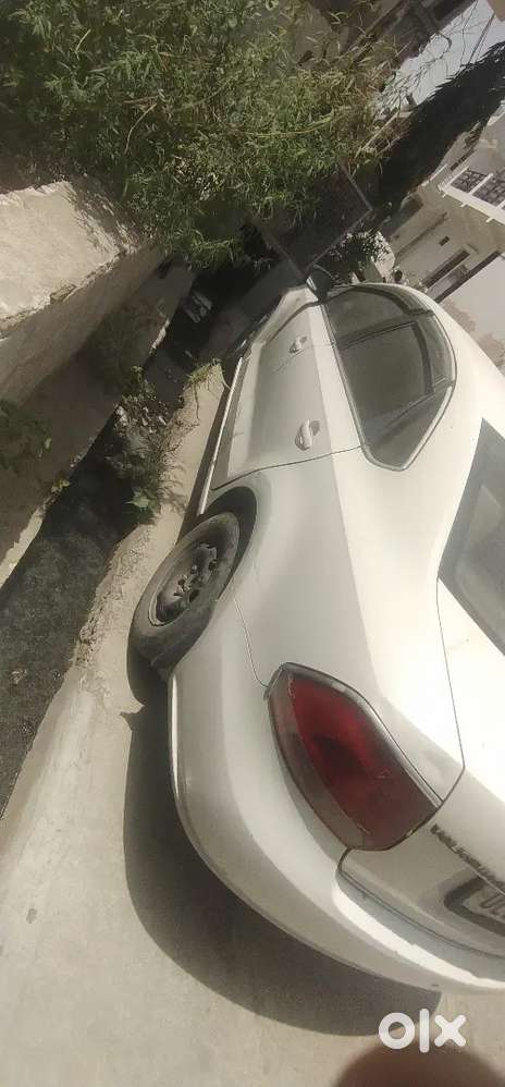 Volkswagen Vento 2012 Petrol 980000 Km Driven