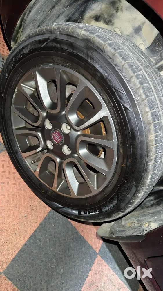 Fiat Punto Evo 2014 Diesel 111000 Km Driven