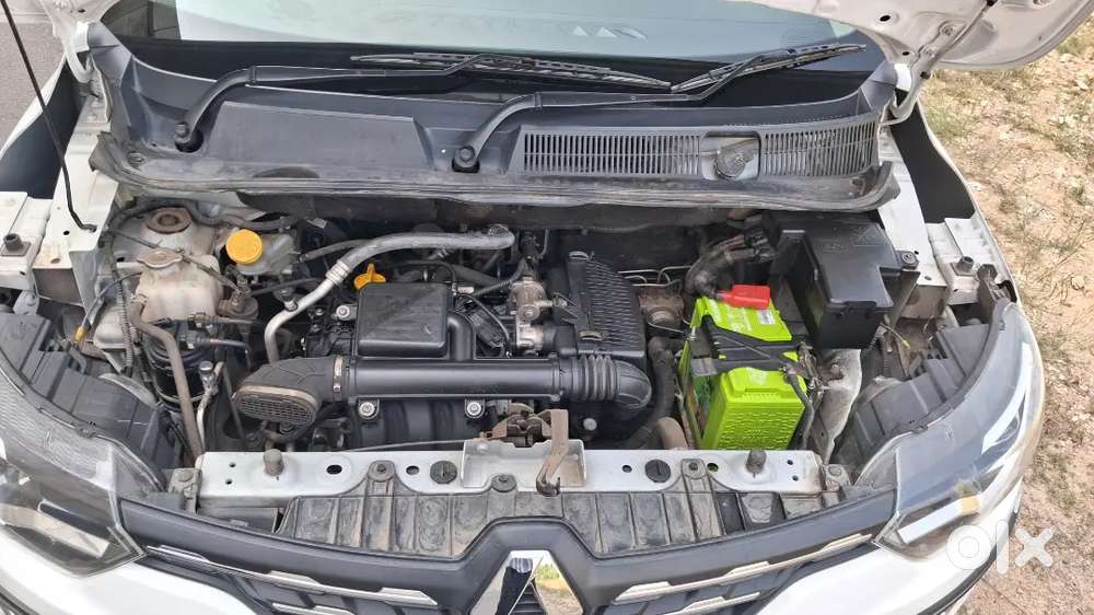 Renault Triber Second Owner 45 Km Running Wellmain Show Room Condition